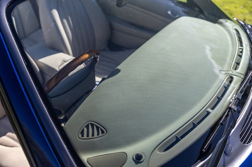 2000 Jaguar XKR Supercharged V8 In vendita (immagine 96 di 217)