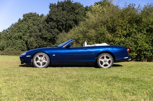 2000 Jaguar XKR Supercharged V8 In vendita (immagine 15 di 217)