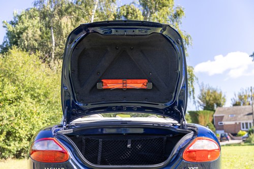 2000 Jaguar XKR Supercharged V8 In vendita (immagine 72 di 217)