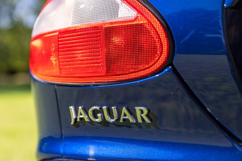 2000 Jaguar XKR Supercharged V8 In vendita (immagine 145 di 217)