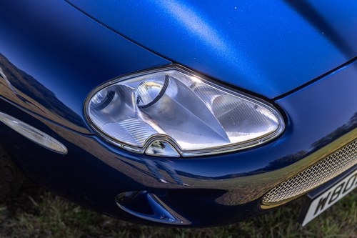 2000 Jaguar XKR Supercharged V8 In vendita (immagine 112 di 217)