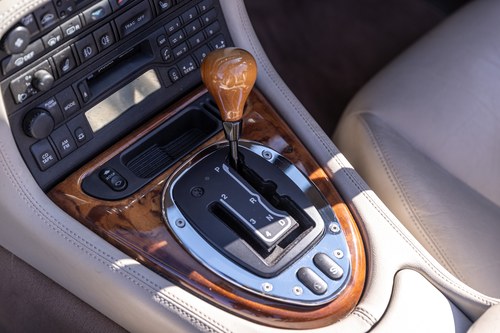 2000 Jaguar XKR Supercharged V8 In vendita (immagine 70 di 217)