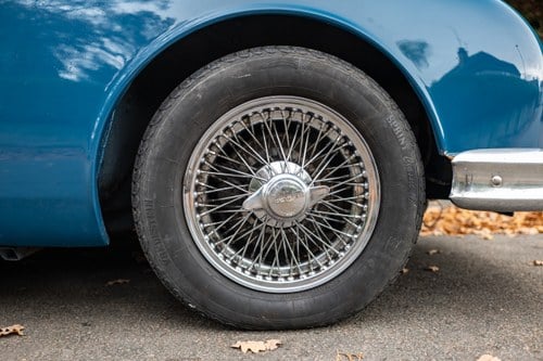 1964 Jaguar Mk2 3.8 (Manual Overdrive) In vendita (immagine 40 di 271)