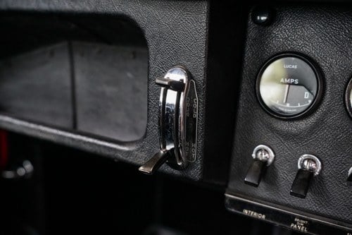 1965 Jaguar E-type Series I 4.2-Litre Fixed Head Coupe For Sale (picture 50 of 241)