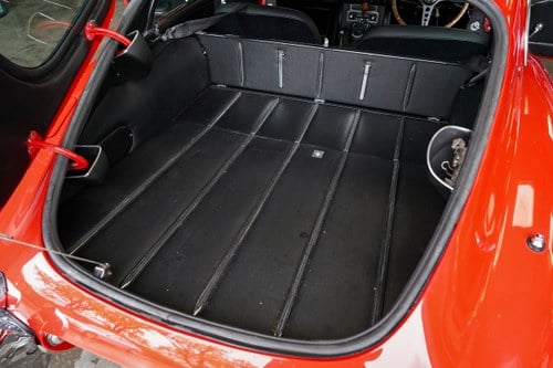 1965 Jaguar E-type Series I 4.2-Litre Fixed Head Coupe For Sale (picture 103 of 241)