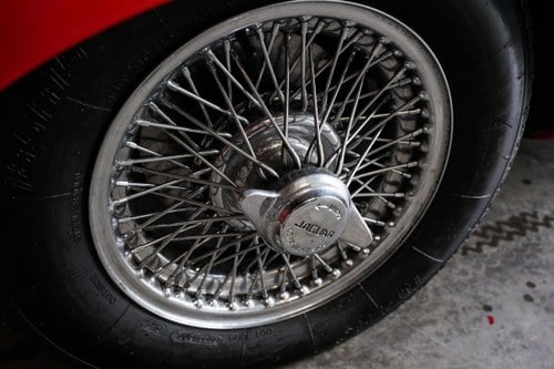 1965 Jaguar E-type Series I 4.2-Litre Fixed Head Coupe For Sale (picture 27 of 241)