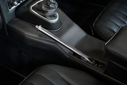 1965 Jaguar E-type Series I 4.2-Litre Fixed Head Coupe For Sale (picture 65 of 241)