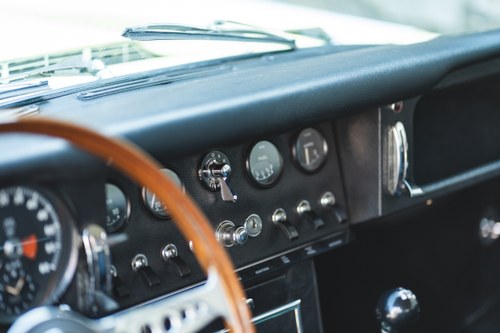 1967 Jaguar E-Type Series 1 FHC For Sale (picture 32 of 101)