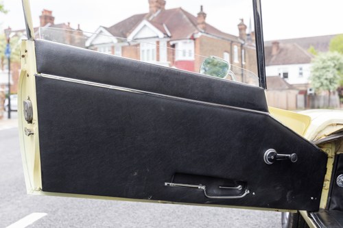 1968 E Type Jaguar 2+2 4.2 Litre LHD Auto (Series 1.5) For Sale (picture 37 of 200)