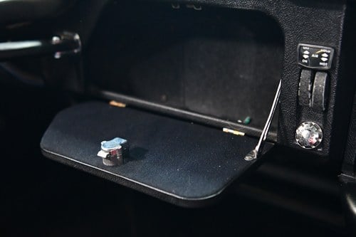 1971 Jaguar E-Type Series III V12 Coupe For Sale (picture 32 of 123)