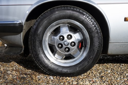 1991 Jaguar XJS V12 Convertible (manual conversion) Te koop (foto 17 van 118)