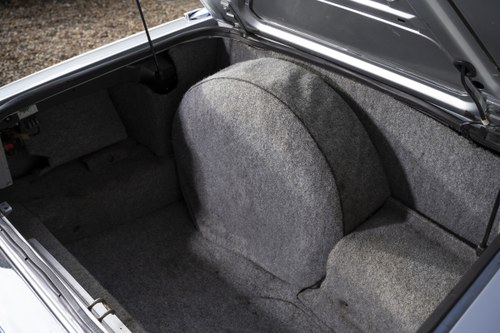 1991 Jaguar XJS V12 Convertible (manual conversion) Te koop (foto 55 van 118)