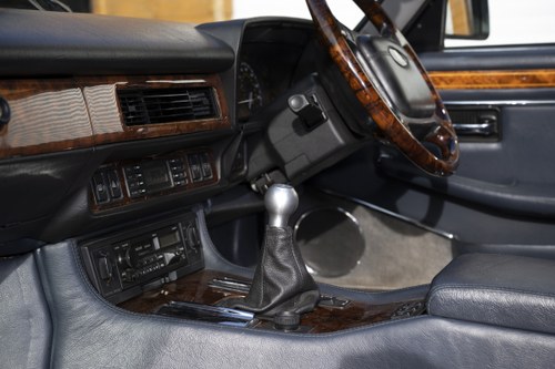 1991 Jaguar XJS V12 Convertible (manual conversion) Te koop (foto 23 van 118)