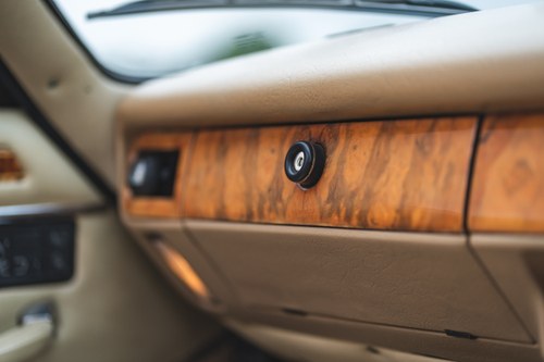 1992 Jaguar XJS Convertible V12 For Sale (picture 36 of 108)