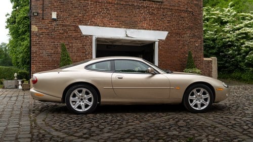 1998 Jaguar XK8 V8 Coupe X100 In vendita (immagine 5 di 77)
