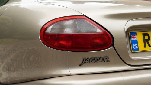 1998 Jaguar XK8 V8 Coupe X100 In vendita (immagine 49 di 77)