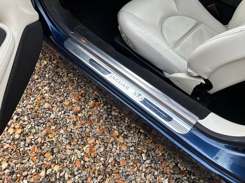 1999 Jaguar X100 XKR Paramount Grand Prix 450 In vendita (immagine 115 di 387)