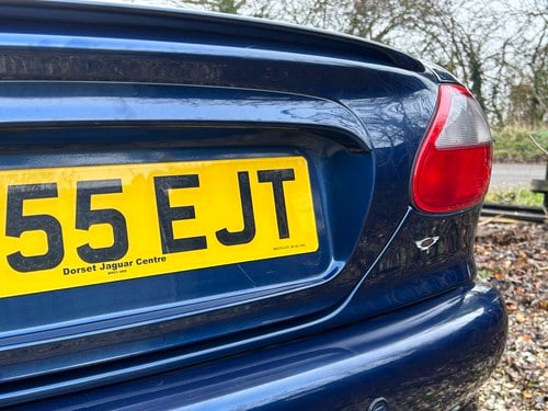 1999 Jaguar X100 XKR Paramount Grand Prix 450 In vendita (immagine 244 di 387)