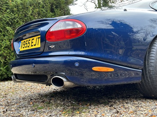 1999 Jaguar X100 XKR Paramount Grand Prix 450 In vendita (immagine 249 di 387)