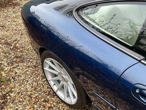 1999 Jaguar X100 XKR Paramount Grand Prix 450 In vendita (immagine 211 di 387)