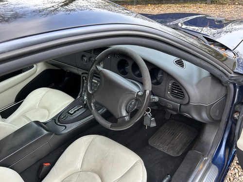 1999 Jaguar X100 XKR Paramount Grand Prix 450 In vendita (immagine 32 di 387)