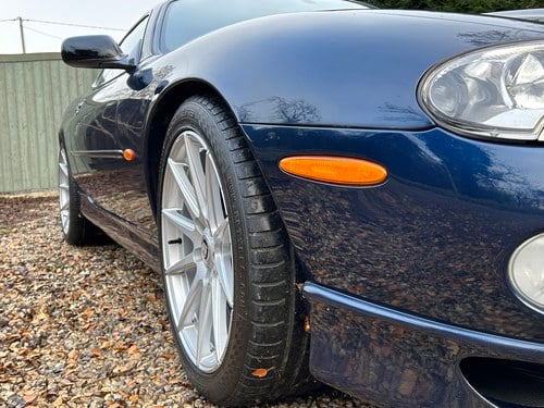 1999 Jaguar X100 XKR Paramount Grand Prix 450 In vendita (immagine 218 di 387)