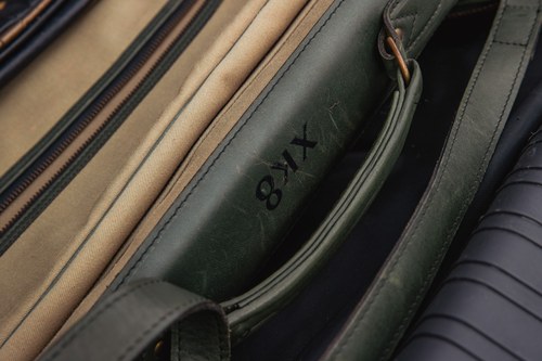 2000 Jaguar XKR Te koop (foto 152 van 176)