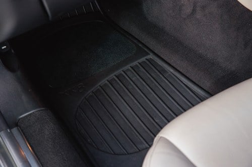 2000 Jaguar XKR Te koop (foto 67 van 176)