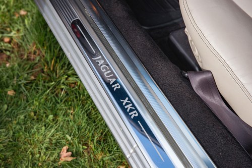 2000 Jaguar XKR Te koop (foto 68 van 176)