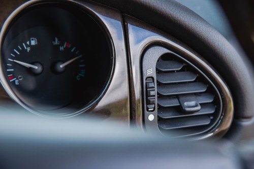 2000 Jaguar XKR Te koop (foto 85 van 176)