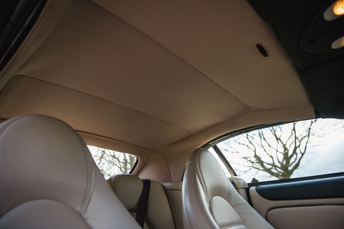 2000 Jaguar XKR Te koop (foto 90 van 176)