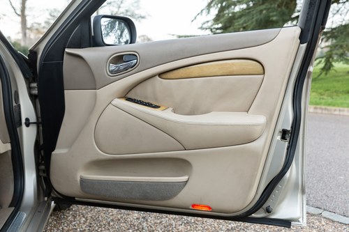 NO RESERVE - 2001 Jaguar S Type 3.0 V6 SE For Sale (picture 37 of 124)