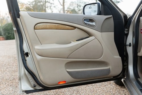 NO RESERVE - 2001 Jaguar S Type 3.0 V6 SE For Sale (picture 28 of 124)