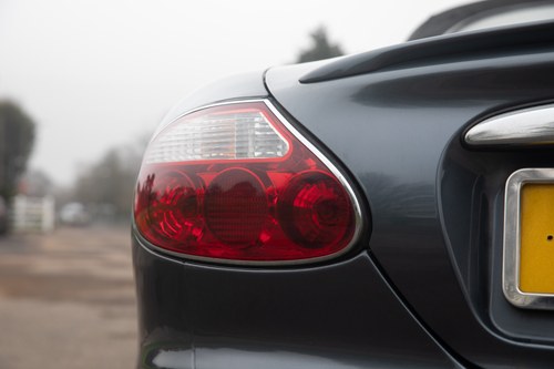 2001 Jaguar XKR Te koop (foto 89 van 149)