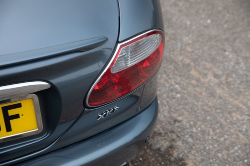 2001 Jaguar XKR Te koop (foto 94 van 149)