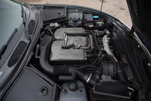 2001 Jaguar XKR Te koop (foto 124 van 149)