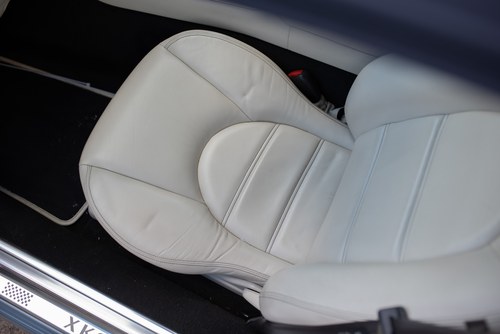 2005 Jaguar XK8 Convertible à vendre (picture 34 of 171)