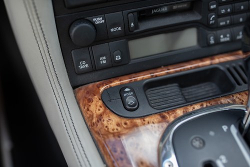 2005 Jaguar XK8 Convertible à vendre (picture 51 of 171)