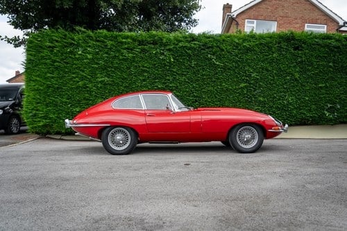 1965 Jaguar E-Type Series I 4.2L FHC For Sale (picture 2 of 154)