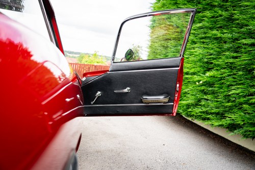 1965 Jaguar E-Type Series I 4.2L FHC For Sale (picture 44 of 154)