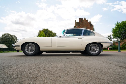 1969 Jaguar E-Type Series 2 Te koop (foto 14 van 248)