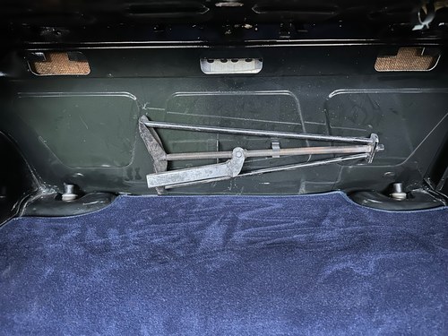 1963 Jaguar Mk2 4.2-litre conversion MOD LHD For Sale (picture 43 of 89)