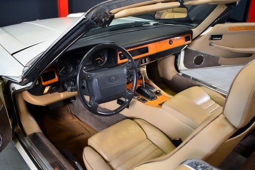 1991 Jaguar XJS Convertible 5.3-litre V12 LHD à vendre (picture 29 of 110)