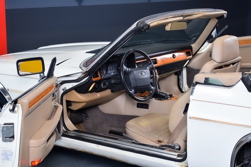 1991 Jaguar XJS Convertible 5.3-litre V12 LHD à vendre (picture 37 of 110)