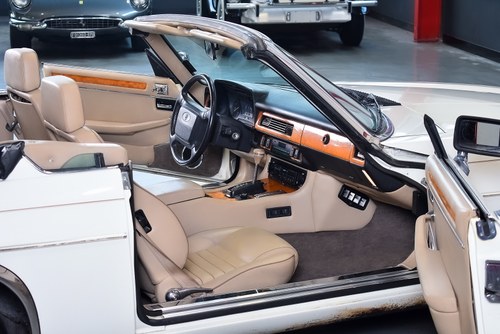 1991 Jaguar XJS Convertible 5.3-litre V12 LHD à vendre (picture 40 of 110)