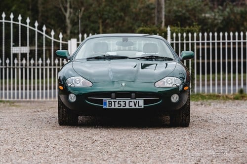2003 Jaguar XK8 4.2 Auto zum Verkauf (Bild 5 von 167)