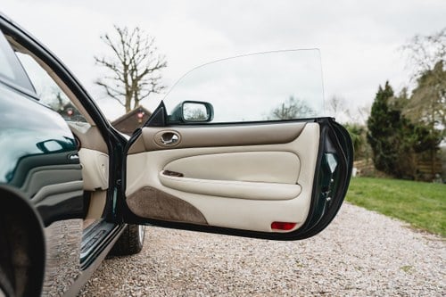 2003 Jaguar XK8 4.2 Auto zum Verkauf (Bild 20 von 167)