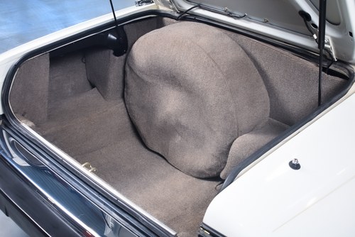 NO RESERVE 1992 Jaguar XJS Convertible 5,3L V12 - LHD In vendita (immagine 61 di 100)