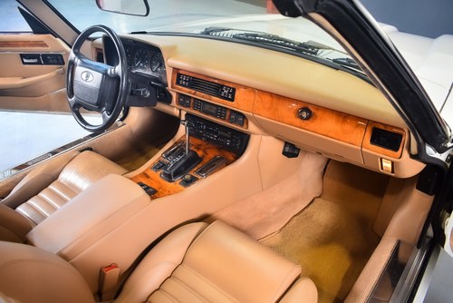 NO RESERVE 1992 Jaguar XJS Convertible 5,3L V12 - LHD In vendita (immagine 43 di 100)