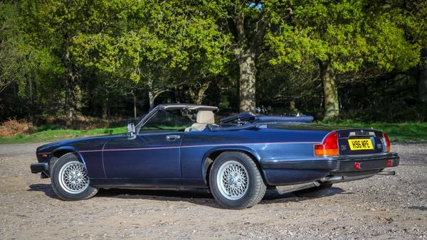 1990 Jaguar XJ-S V12 Convertible For Sale (picture :index of 19)